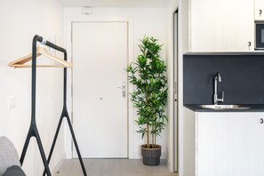 Interior - apartamento reformado en madrid rio de alquiler temporal (Madrid)