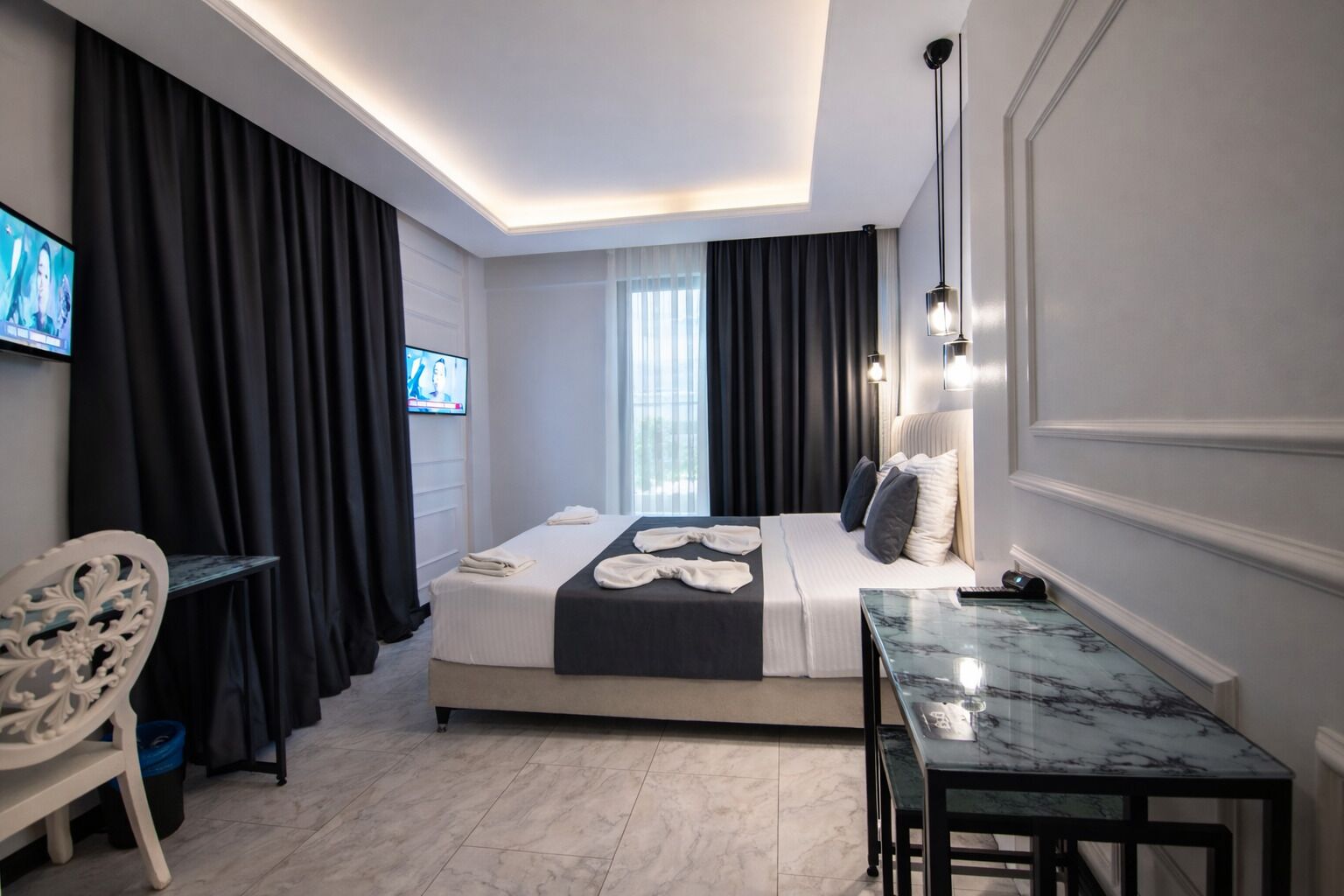 Premium bedding, minibar, desk, laptop workspace