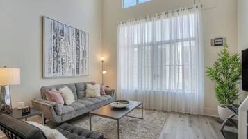 Télévision, espaces bureaux