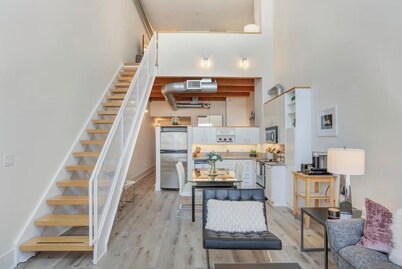 Santana Row Properties #6 - Silicon Valley Getaway