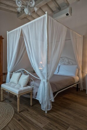 2 bedrooms, iron/ironing board, free WiFi, bed sheets - 2 bedroom apartment in tuscany (Toscana)