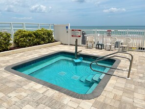 Pool - Resort w/ Pool & Beach Access - 2 Bedroom Unit (Ormond Beach)