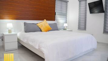 Panoramic Villa, 3 Bedrooms | In-room safe, iron/ironing board, free WiFi, bed sheets