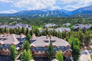 Exterior - Heart of Breck • Shops, Dining & Slopes (Breckenridge)