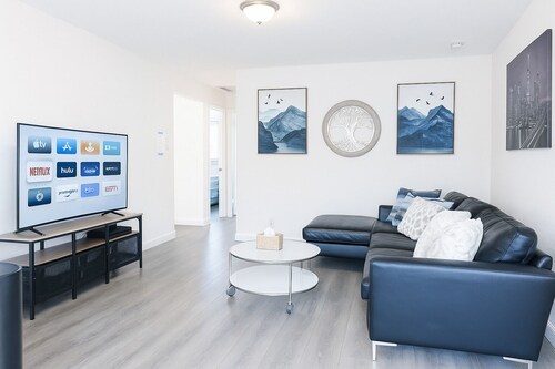 Entire 2BR Apt w/ AC/Laundry/EV in Quiet Sunnyvale
