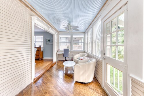 River House 3BR, 1 King, Waterfront views! Private Boat Launch