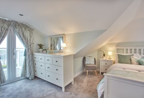 5 soveværelser, strygejern/strygebræt, Wi-Fi, sengetøj