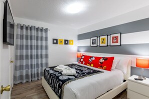 4 bedrooms, iron/ironing board, travel cot, WiFi
