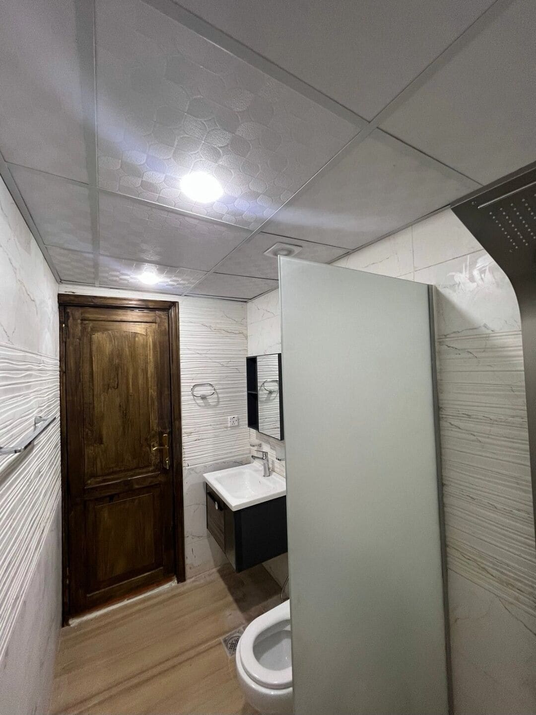 浴袍、坐浴桶、番梘、洗頭水