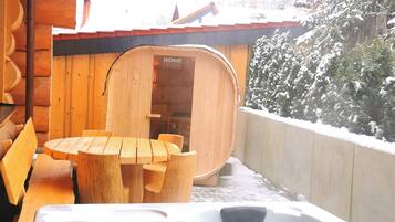 Bain à remous extérieur