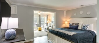 4 Mi to Beach: St Simons Island Golf Course Condo