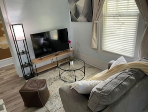 Smart TV - The Montgomery Oasis (Montgomery)
