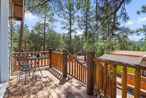 Wandering Pines - Scenic and peaceful getaway