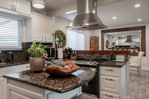 Charming Coastal Home – Carmel, Pebble Beach & Big Sur STR25-000020