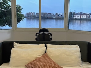 Executive suite | Luxe beddengoed, individueel gedecoreerd, individueel gemeubileerd