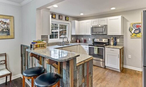 Lovely Llama-Stay Farm Cottage