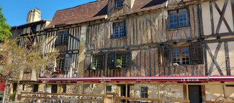 Beautiful Dordogne family farmhouse retreat with character, charm & private pool