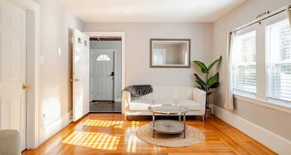*Cozy, Convenient Boston. Indulge, you deserve it*