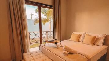 Casa luxo | 3 quartos, Wi-Fi de cortesia, roupa de cama