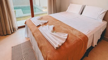 Deluxe House | 3 bedrooms, free WiFi, bed sheets
