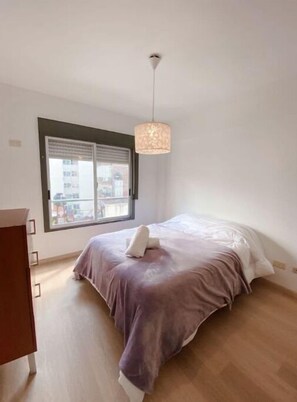 2 bedrooms