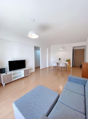 Living area - Great 2 BDR APT In best area Palermo Soho!
 (Buenos Aires)