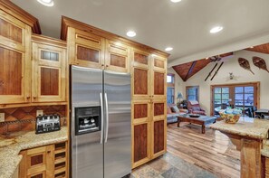 Interior - Upscale 3 bed/3bath Old Town House. Easy access to resorts and Main Street (Park City)