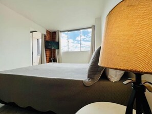 1 bedroom, WiFi - Green View 804, 400 MB Fast Internet (Medellín)