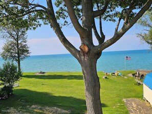 Property grounds - SeaSide Lake-Front Cottage (Madison)