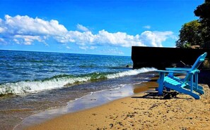 Solstolar och strandhanddukar