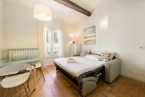 Interior - Novella Contemporary Apartment by Mmega (Florence)