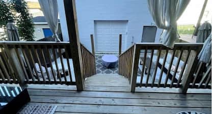 Remodeled 1890 Chicago Greystone, 4bd 3.5ba & Gym