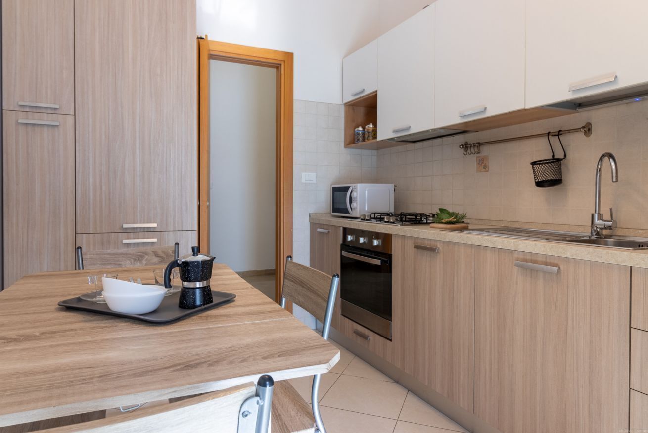 Kühlschrank, Ofen, Herdplatte, Geschirrspüler