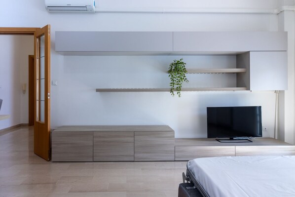 2 Schlafzimmer, Bügeleisen/Bügelbrett, WLAN