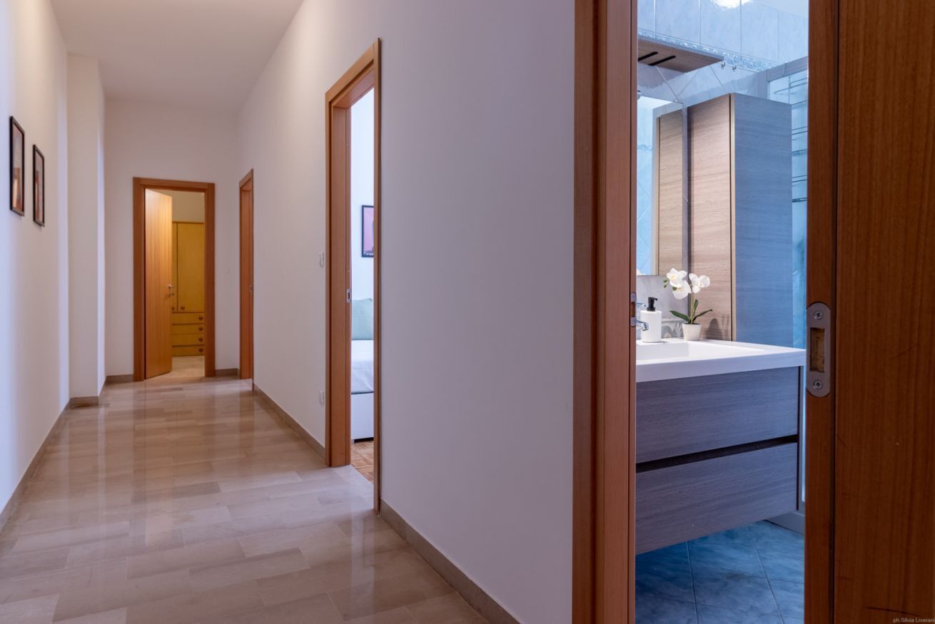 2 camere, ferro/asse da stiro, Wi-Fi
