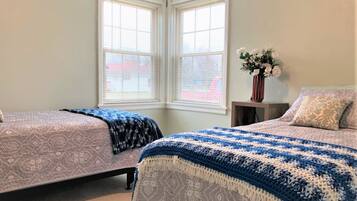 2 bedrooms, desk, iron/ironing board, travel crib