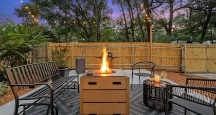 Downtown Bungalow *Newly Listed*