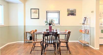 High - Family Neighborhood, Pet Friendly