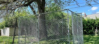 Pontiac - Secluded Backyard, Pet Friendly