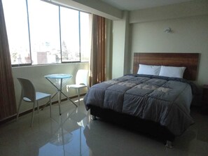Free WiFi, bed sheets - Hotel Arabian (Lima)