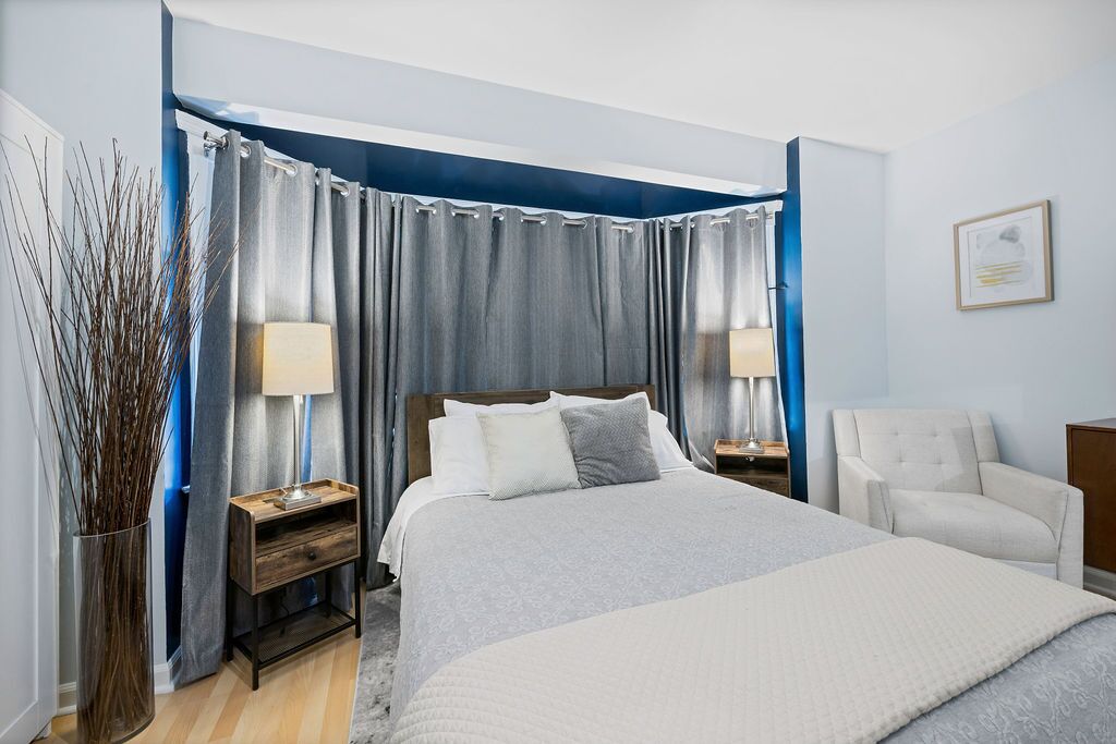 2 dormitorios, tabla de planchar con plancha, wifi y ropa de cama