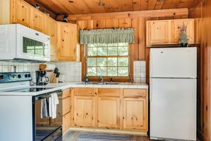 Réfrigérateur, cafetière/bouilloire