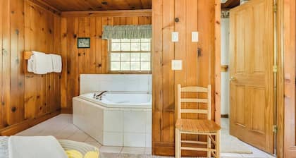 Wannigan Point Cabin #4