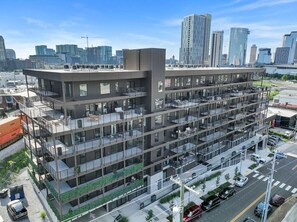 Exterior - Hyve - Boho Bliss - 3 Bedroom - Located In SOBRO (Nashville)