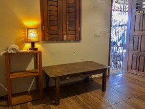 Kolmen hengen tavanomainen huone | 1 makuuhuone, ylelliset vuodevaatteet, yksilöllisesti sisustettu