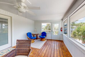Interior - 2nd-floor condo across the street from the beach with heated pool, balcony, W/D (Anna Maria)