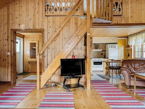 TV, fireplace - Norrskensstugan by Interhome (Vidsel)