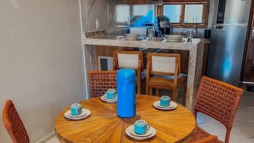 House | Dining