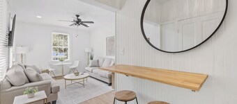 Luxury Home— Midtown; Huge Backyard; Mardi Gras