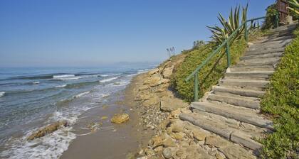 Charming and Modern Townhouse on the Beach